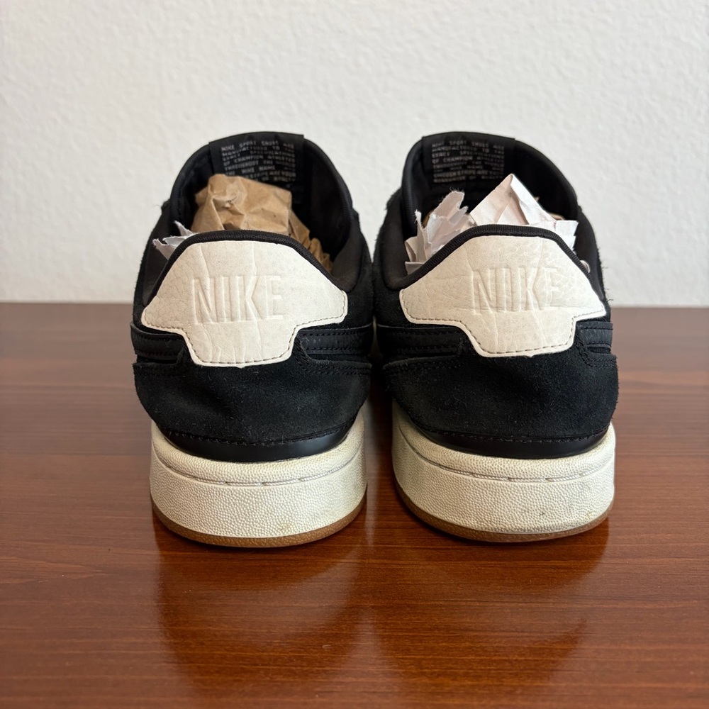 Nike Black And White Court Blanc Women's Sneakers View 4